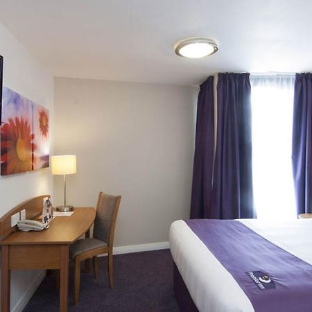 Premier Inn Newport/Telford エクステリア 写真