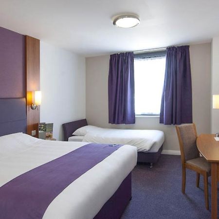 Premier Inn Newport/Telford エクステリア 写真