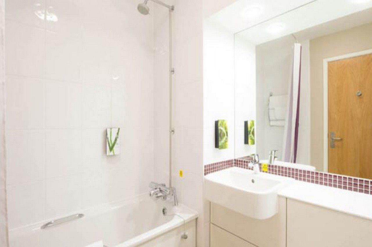 Premier Inn Newport/Telford エクステリア 写真