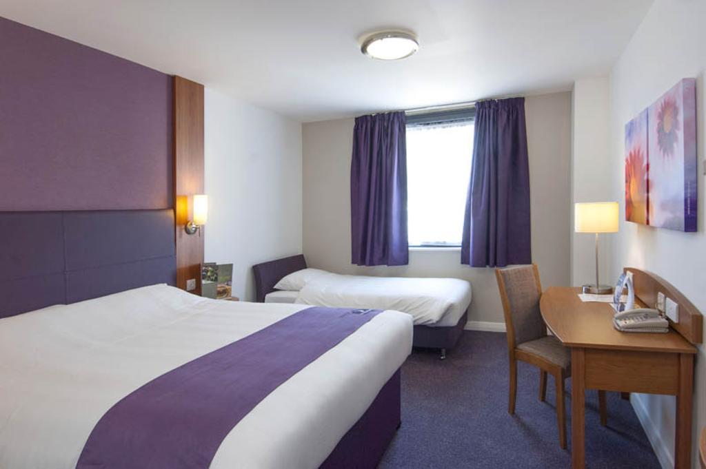 Premier Inn Newport/Telford エクステリア 写真