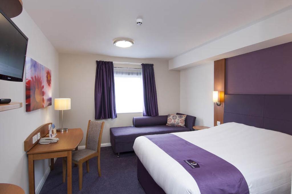 Premier Inn Newport/Telford エクステリア 写真