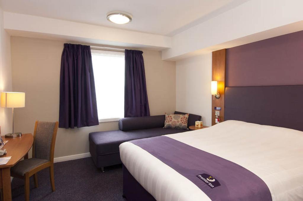 Premier Inn Newport/Telford エクステリア 写真