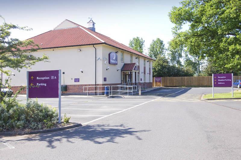 Premier Inn Newport/Telford エクステリア 写真