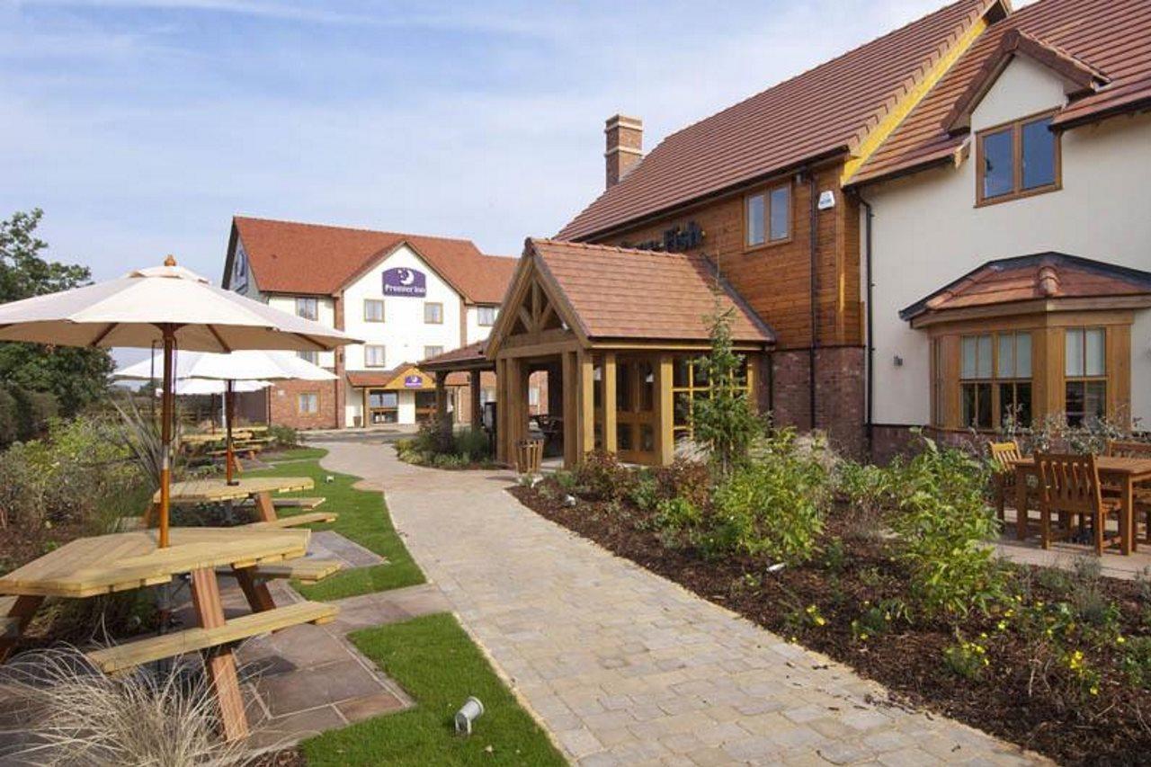 Premier Inn Newport/Telford エクステリア 写真