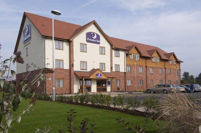 Premier Inn Newport/Telford エクステリア 写真